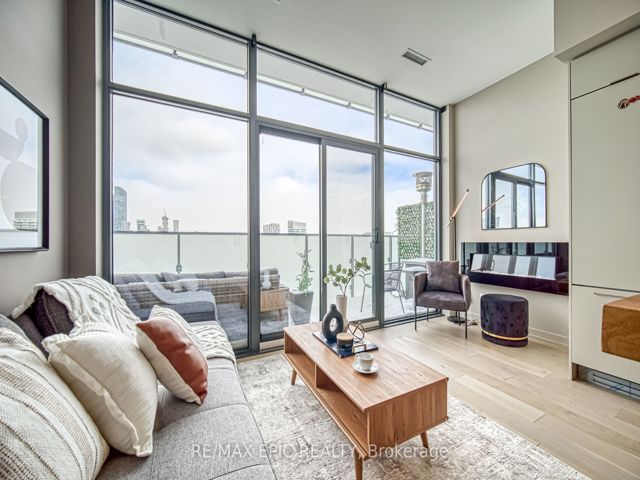 UPH07 - 20 Lombard St