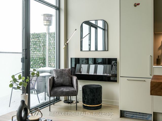 UPH07 - 20 Lombard St