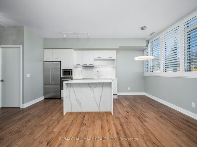 208 - 170 Chiltern Hill Rd