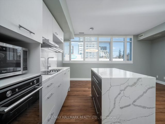 208 - 170 Chiltern Hill Rd