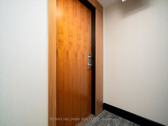 208 - 170 Chiltern Hill Rd