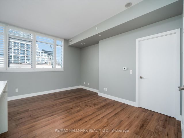 208 - 170 Chiltern Hill Rd