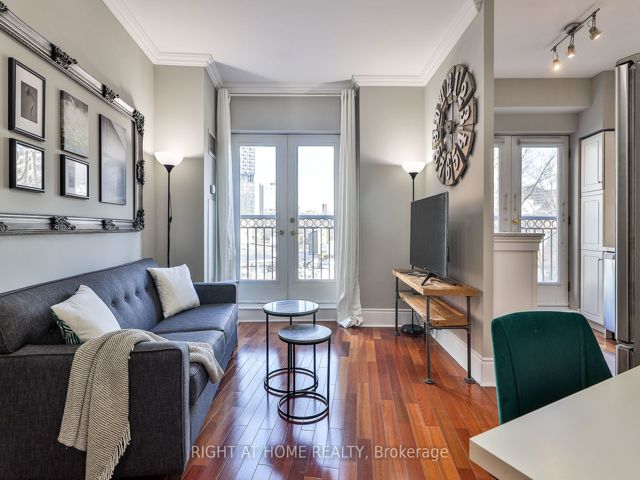 308 - 115 Richmond St E