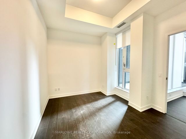 215 - 543 Richmond St W