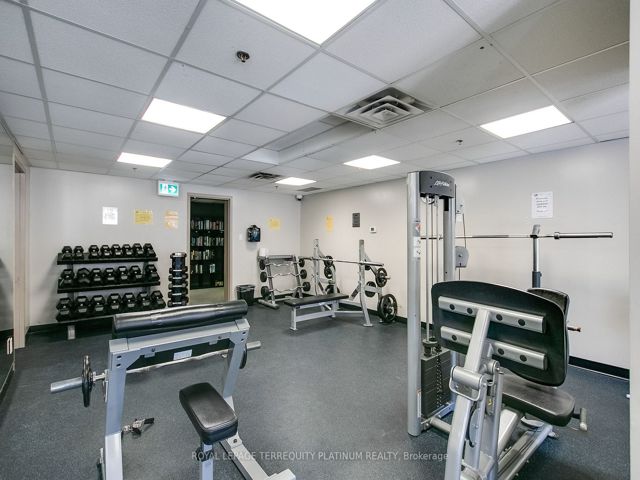 1123 - 650 Queens Quay W
