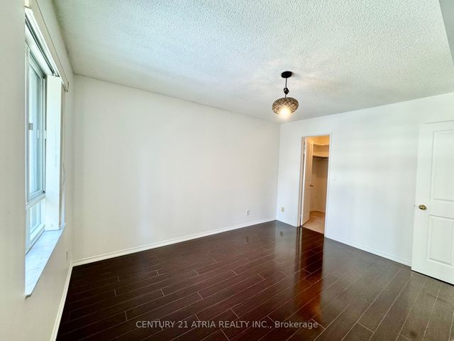 308 - 38 Hollywood Ave