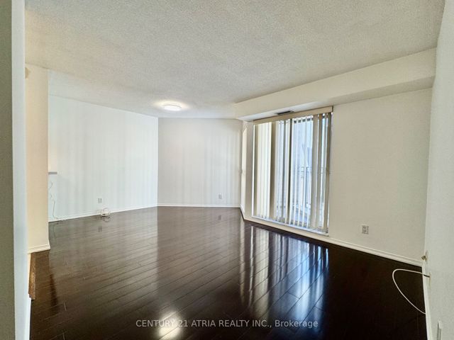 308 - 38 Hollywood Ave