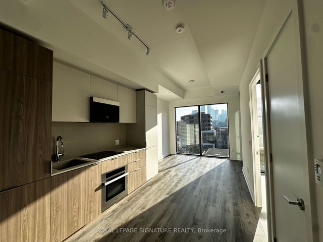 624 - 28 Eastern Ave