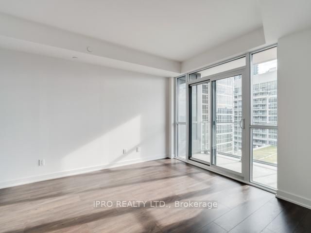 1212 - 50 Bruyeres Mews