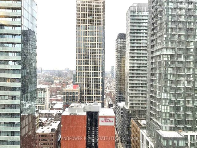 2302 - 357 King St W