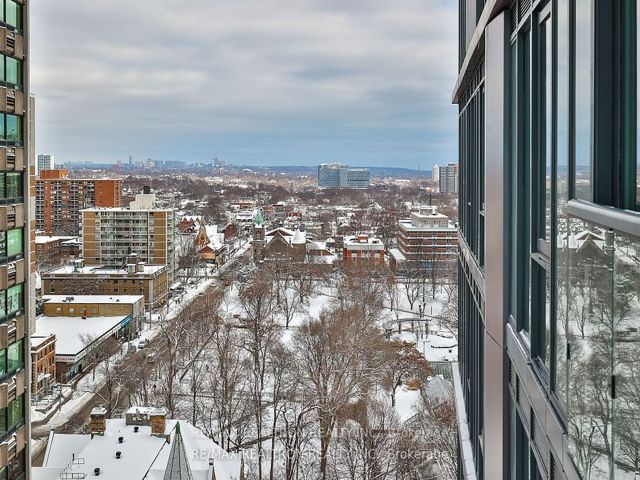 1608 - 308 Jarvis St