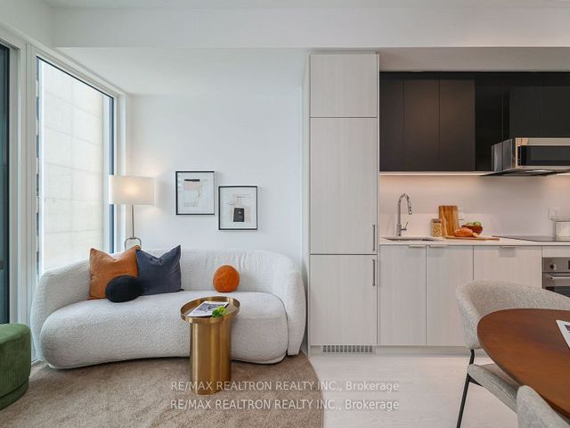 1608 - 308 Jarvis St