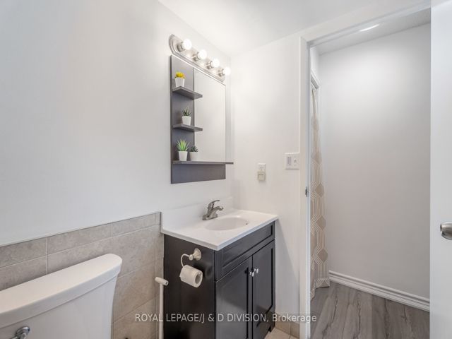 1001 - 25 Grenville St