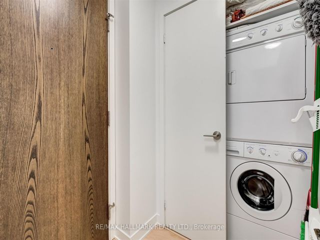 506 - 260 Sackville St
