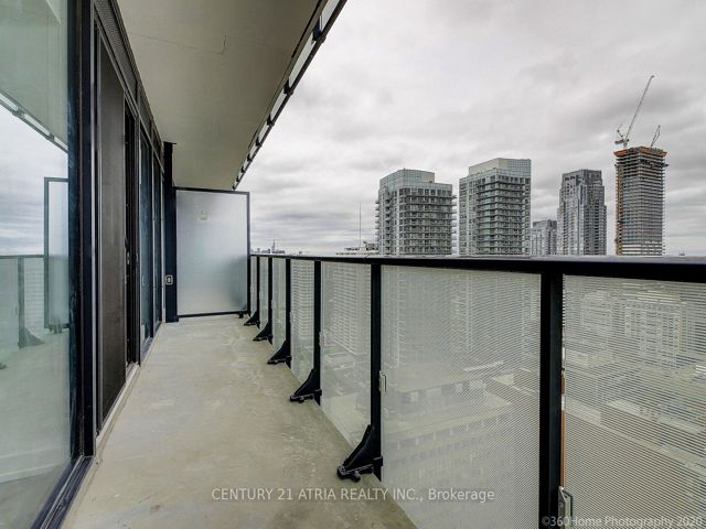 2801 - 161 Roehampton Ave