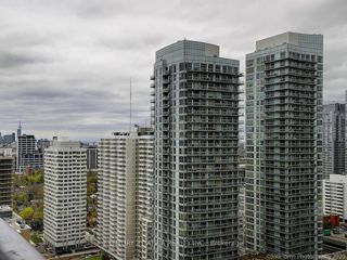 2801 - 161 Roehampton Ave