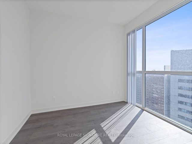 3117 - 4955 yonge St