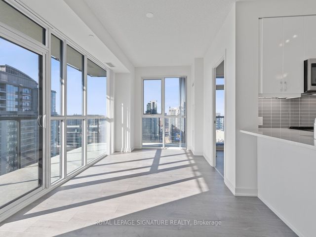 3117 - 4955 yonge St