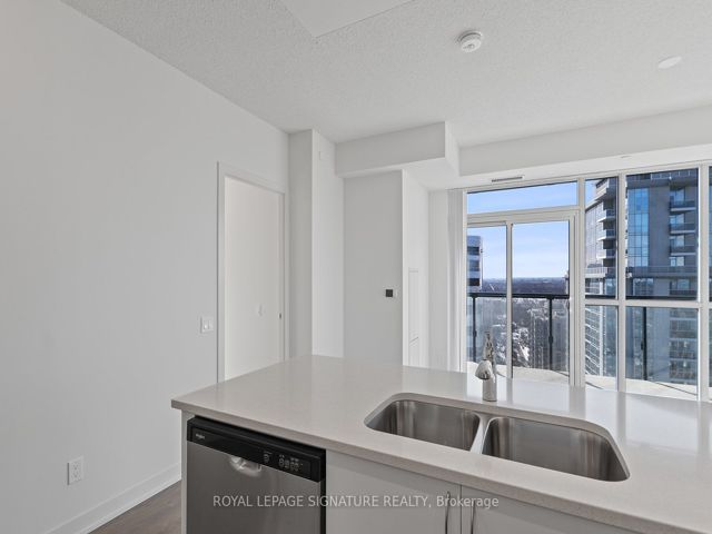 3117 - 4955 yonge St
