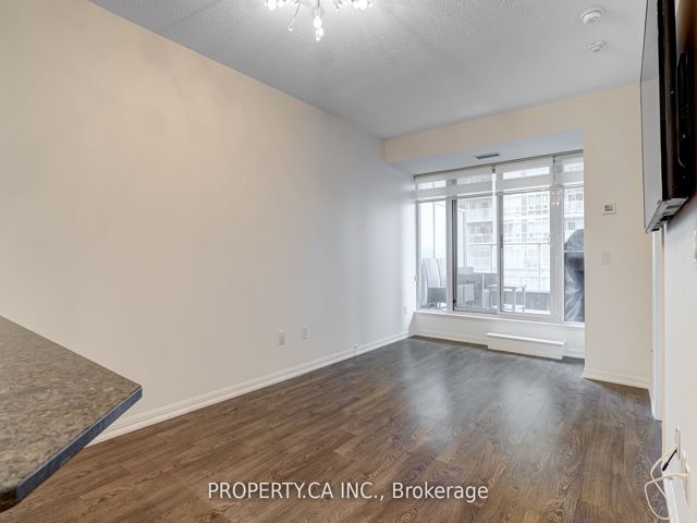 1110 - 85 East Liberty St