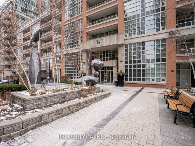 1110 - 85 East Liberty St