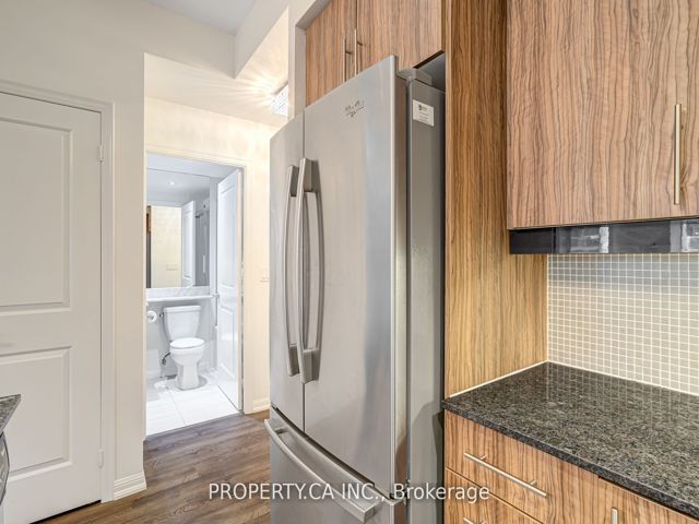 1110 - 85 East Liberty St