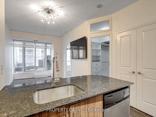 1110 - 85 East Liberty St