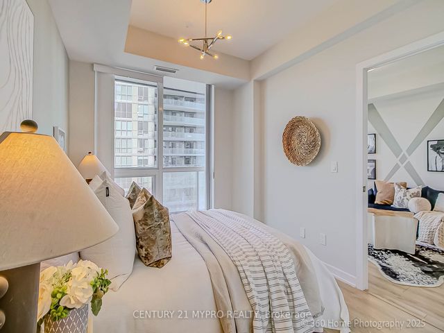 701 - 38 Forest Manor Rd