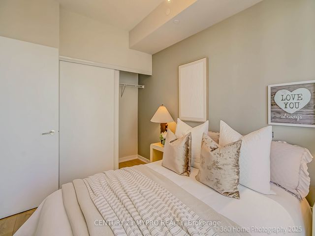 701 - 38 Forest Manor Rd