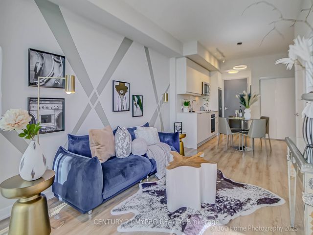 701 - 38 Forest Manor Rd