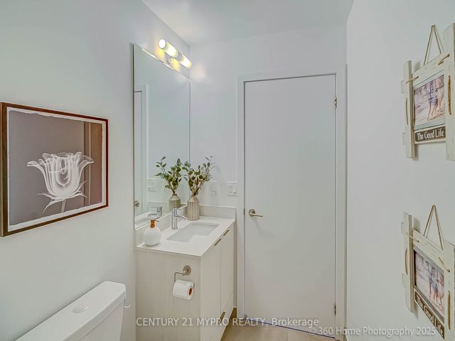 701 - 38 Forest Manor Rd