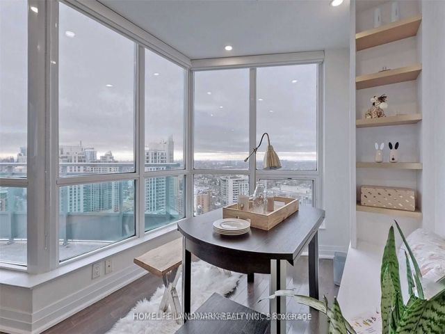 2605 - 18 Holmes Ave