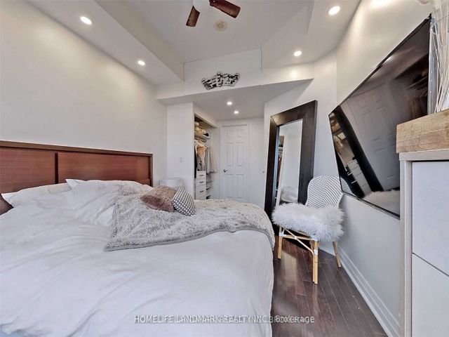 2605 - 18 Holmes Ave