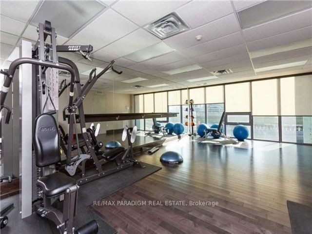 2305 - 19 Grand Trunk Cres