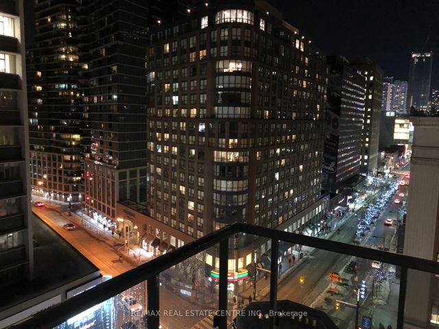 1011 - 7 Grenville St