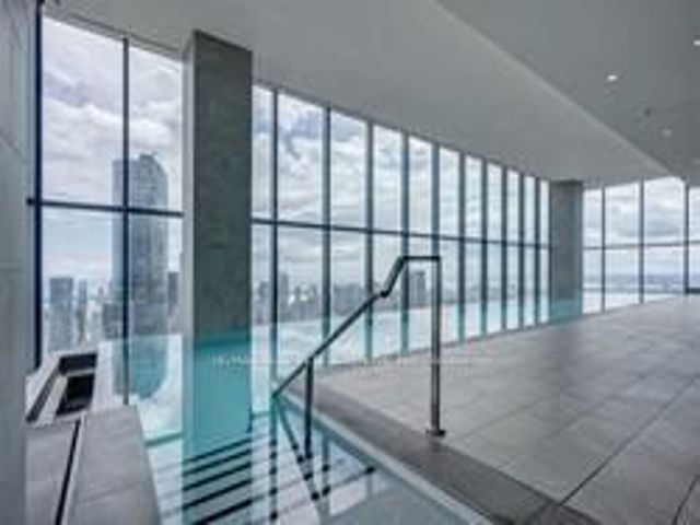 1011 - 7 Grenville St