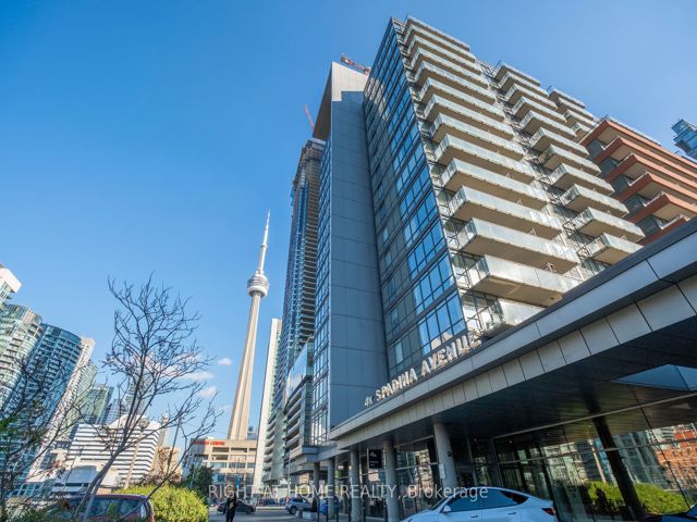 909 - 4K Spadina Ave