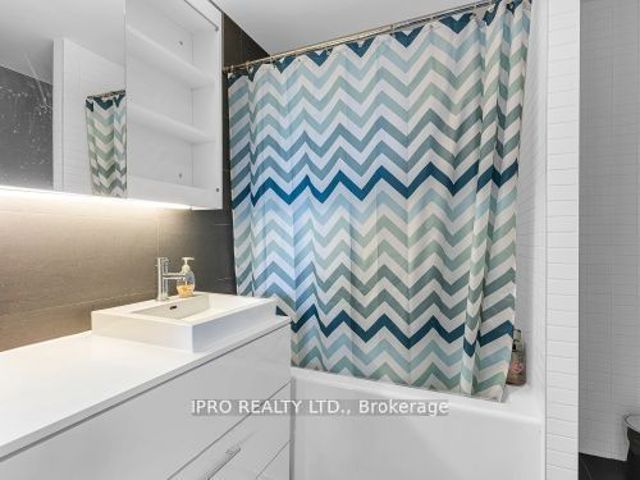 605 - 51 Trolley Cres