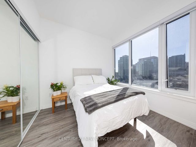 803 - 75 Canterbury Pl