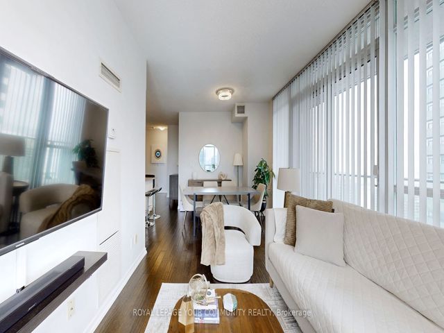 3001 - 55 Bremner Blvd