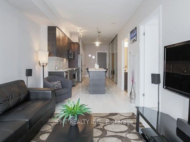 1007 - 169 Fort York Blvd