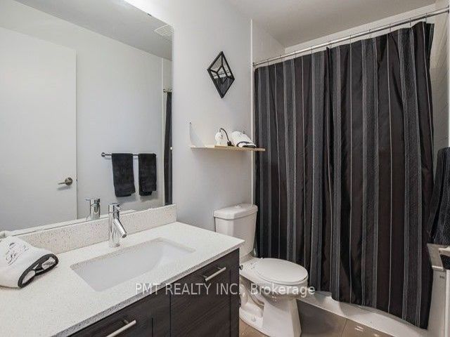 1007 - 169 Fort York Blvd