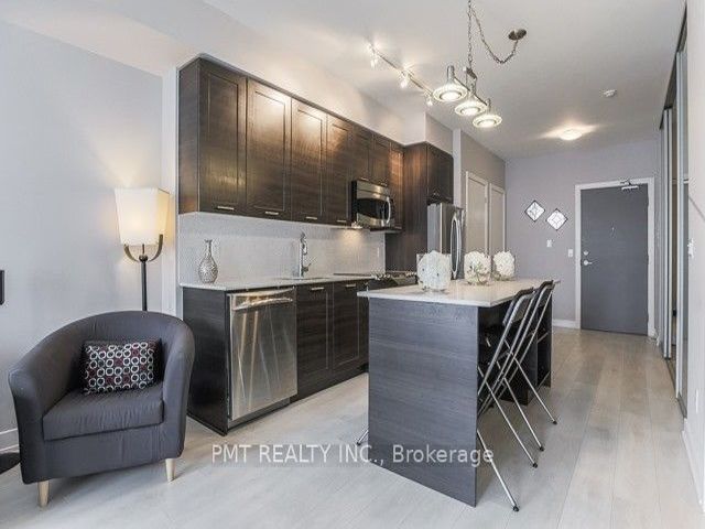 1007 - 169 Fort York Blvd
