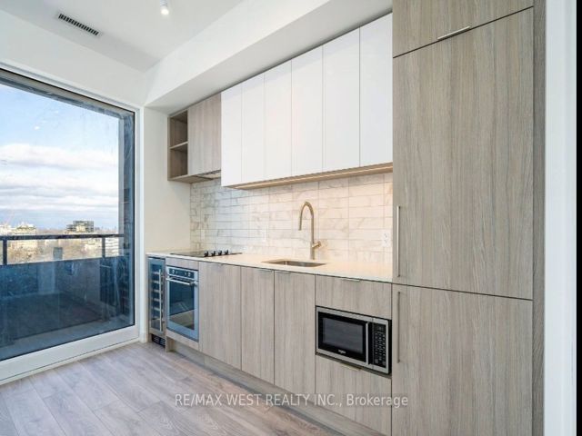 1209 - 2020 Bathurst St