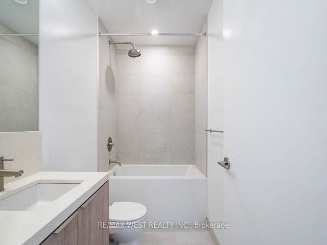 1209 - 2020 Bathurst St