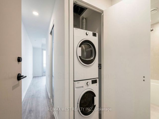 1209 - 2020 Bathurst St