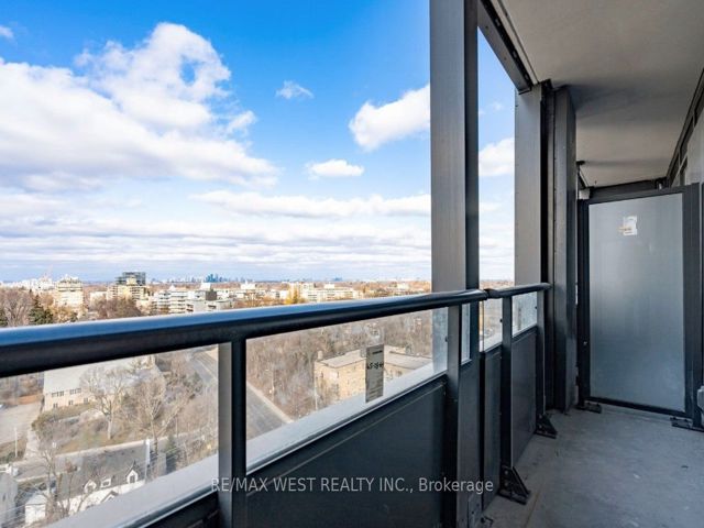 1209 - 2020 Bathurst St