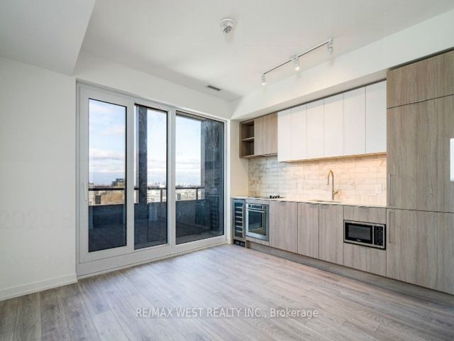 1209 - 2020 Bathurst St