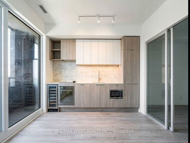 1209 - 2020 Bathurst St