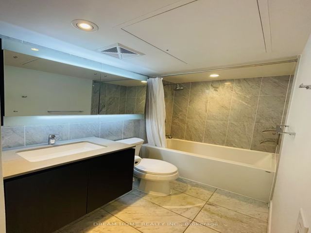 2310 - 70 Queens Wharf Rd